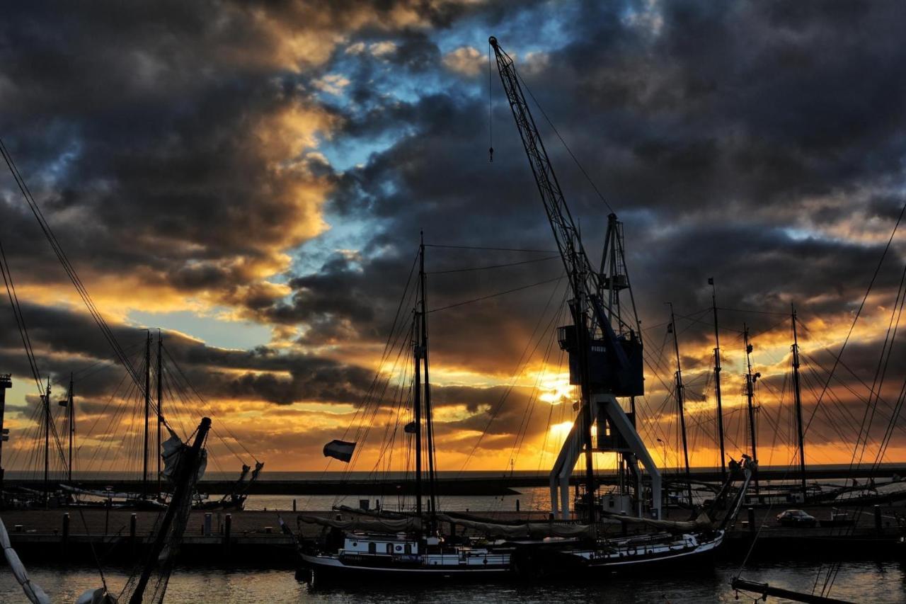 Havenkraan Van Harlingen Eksteriør billede
